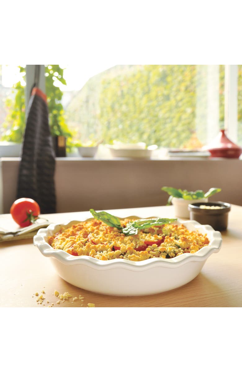 Emile Henry Made in France HR Ceramic 9-inch Pie Dish, Alternate, color,