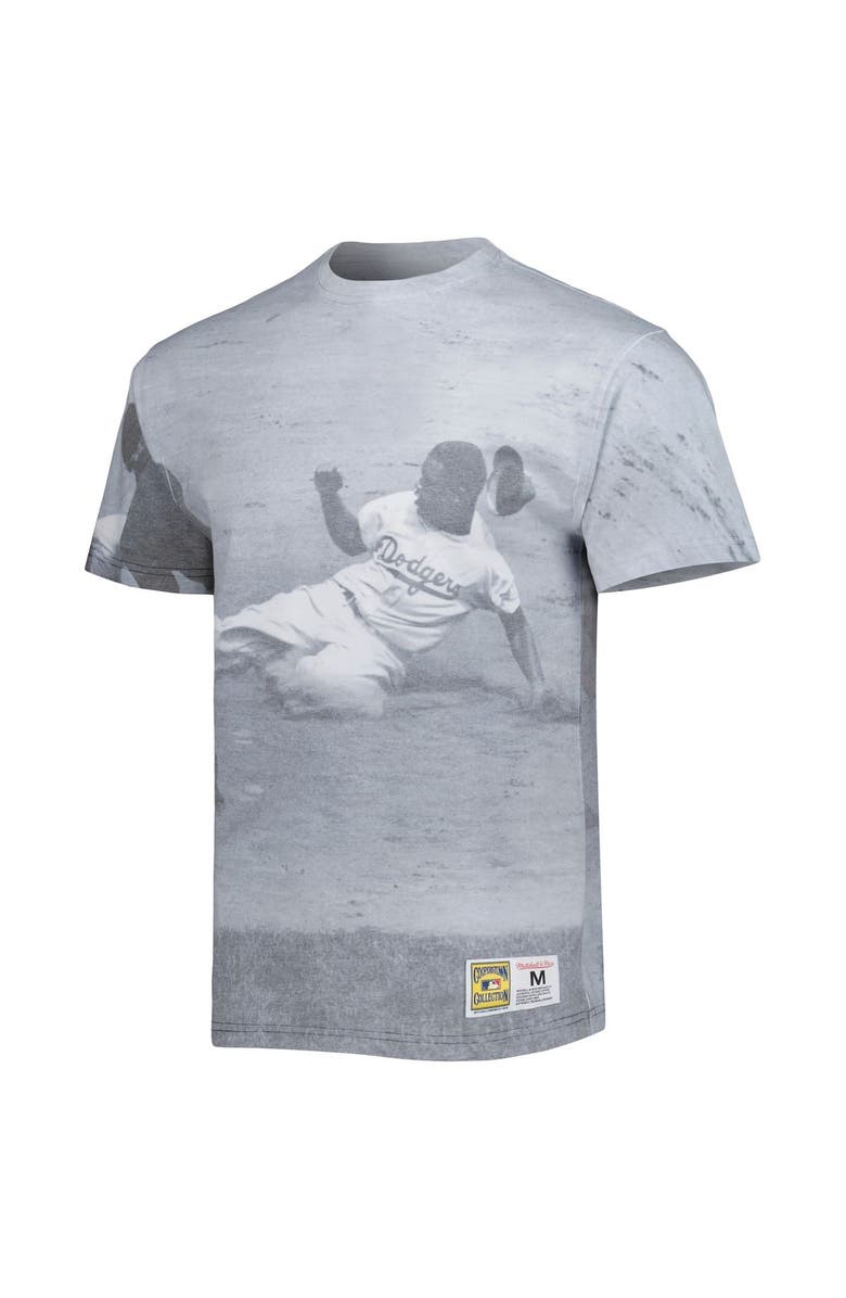 Mitchell & Ness Men's Mitchell & Ness Jackie Robinson Brooklyn Dodgers Cooperstown Collection Highlight Player T-Shirt, Alternate, color, White