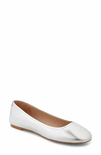 Stuart Weitzman Nadine Flat