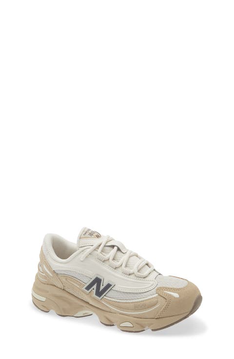 Kids' 1000 Sneaker (Big Kid)