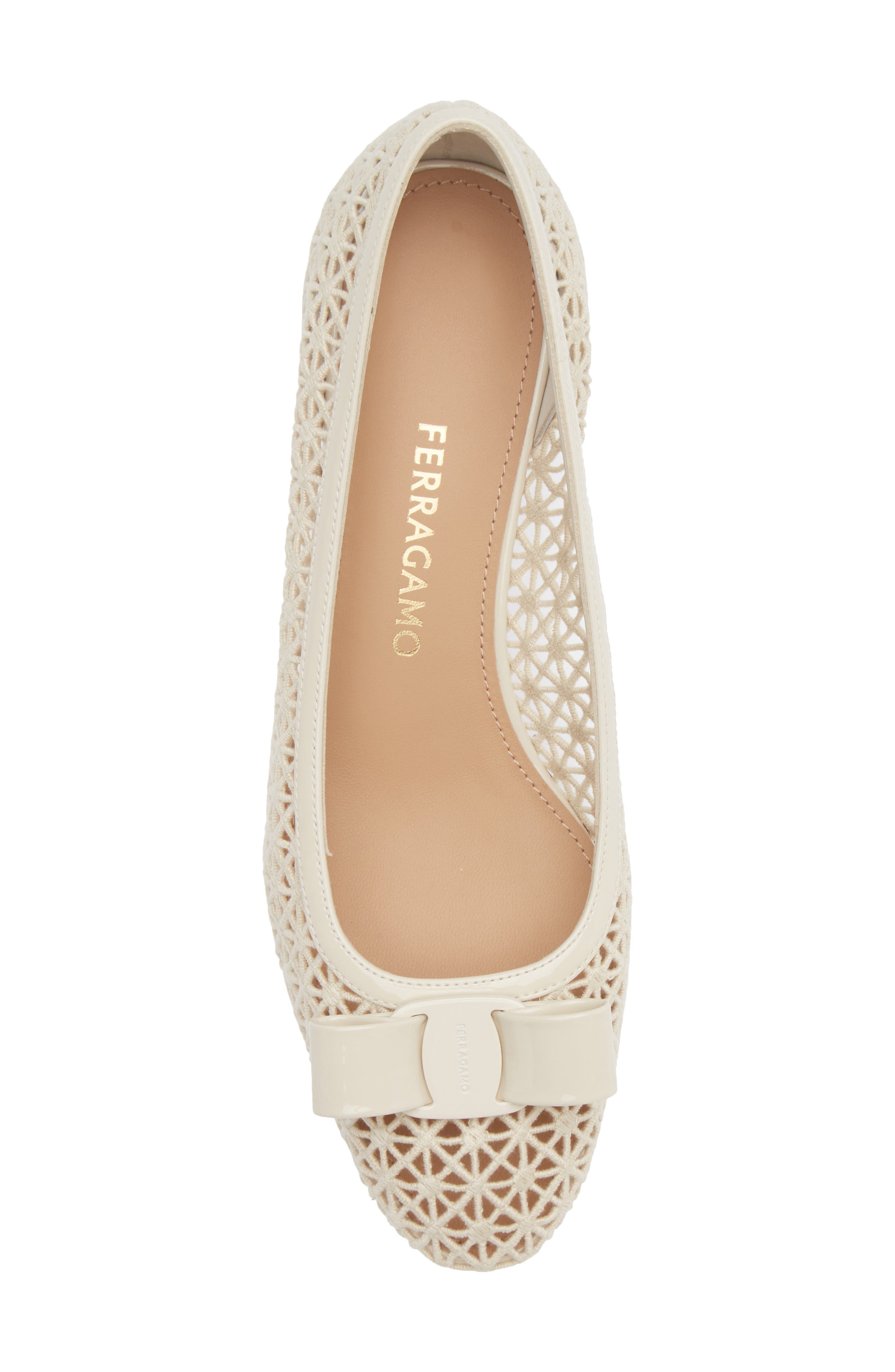 FERRAGAMO Macramé Vara Bow Pump, Alternate, color, Mascarpone Biscotto Mascarpone