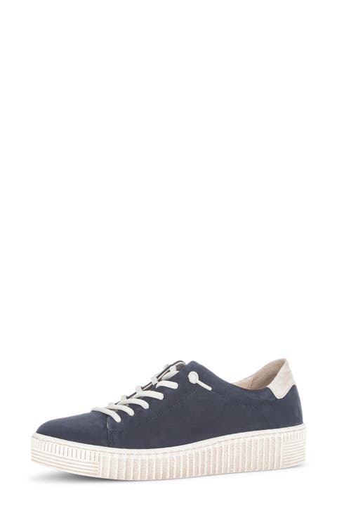 Lace Up Sneaker (Women)