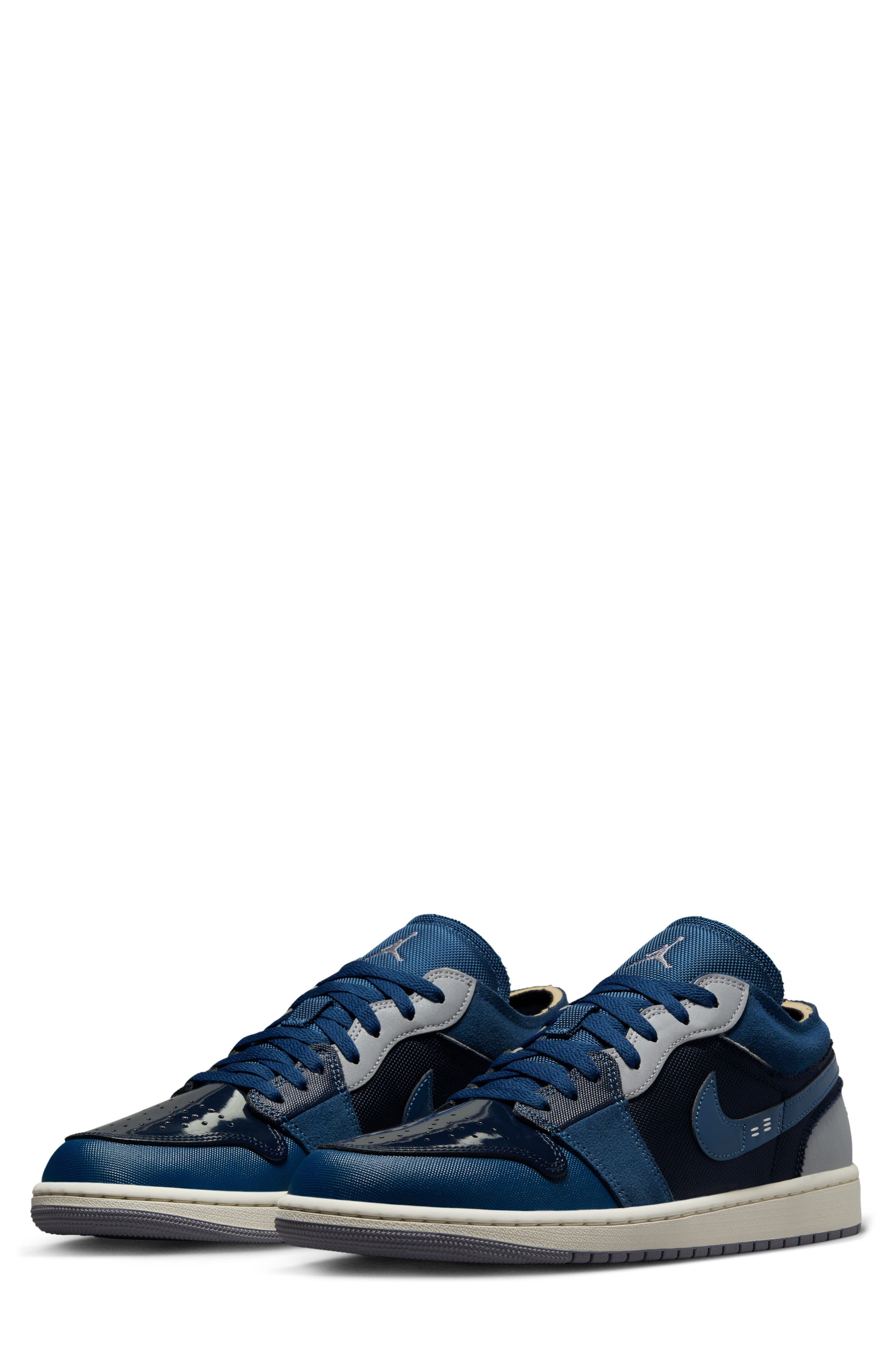 Jordan Air Jordan 1 Low SE Craft Sneaker, Main, color, 