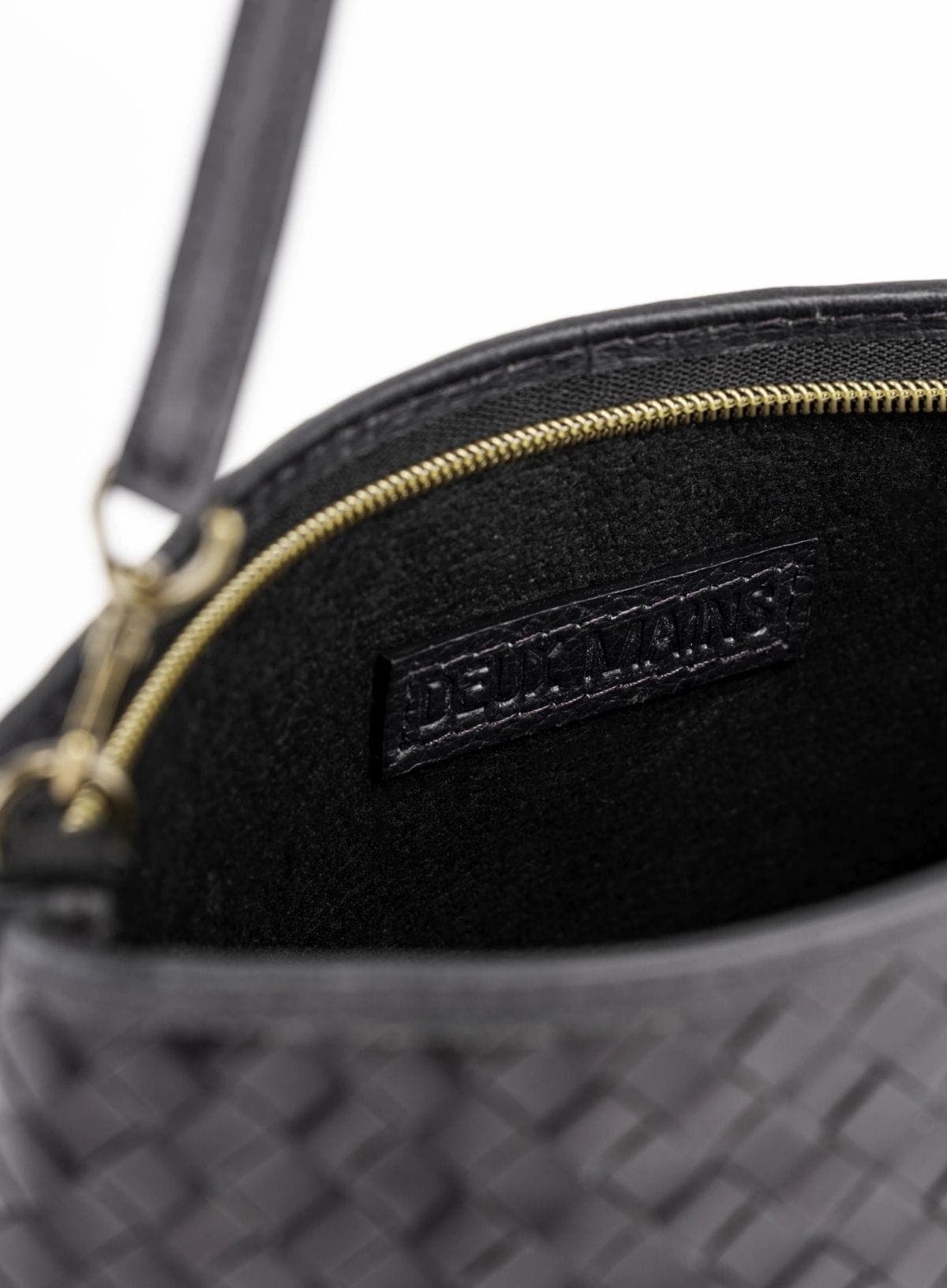 Deux Mains Woven Leather Shoulder Bag, Alternate, color, Black