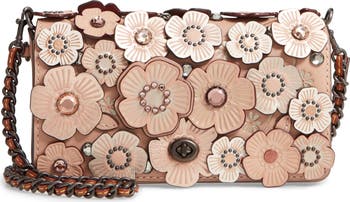【人気シリーズ✨】COACH ティーローズ ミニポーチ COACH Dinky Crystal Tea Rose Appliqué Leather Crossbody Bag
