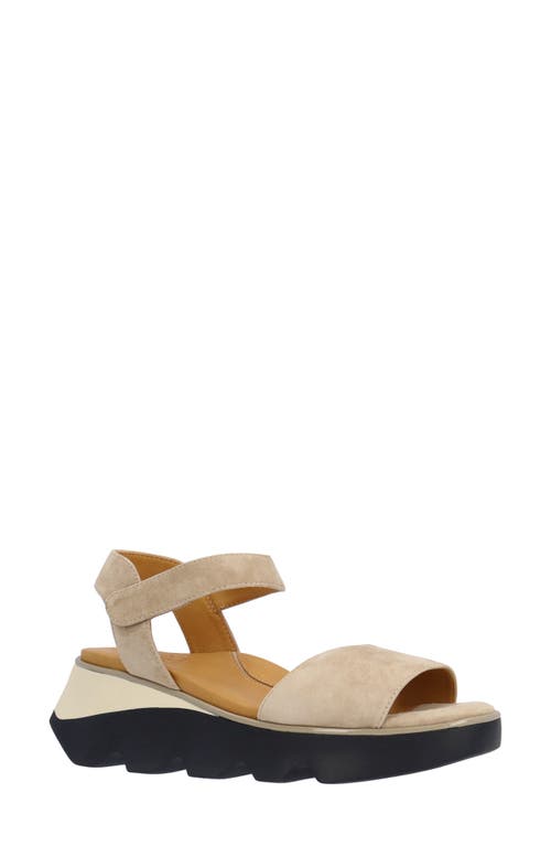 L'amour Des Pieds Halsten Sandal In Taupe