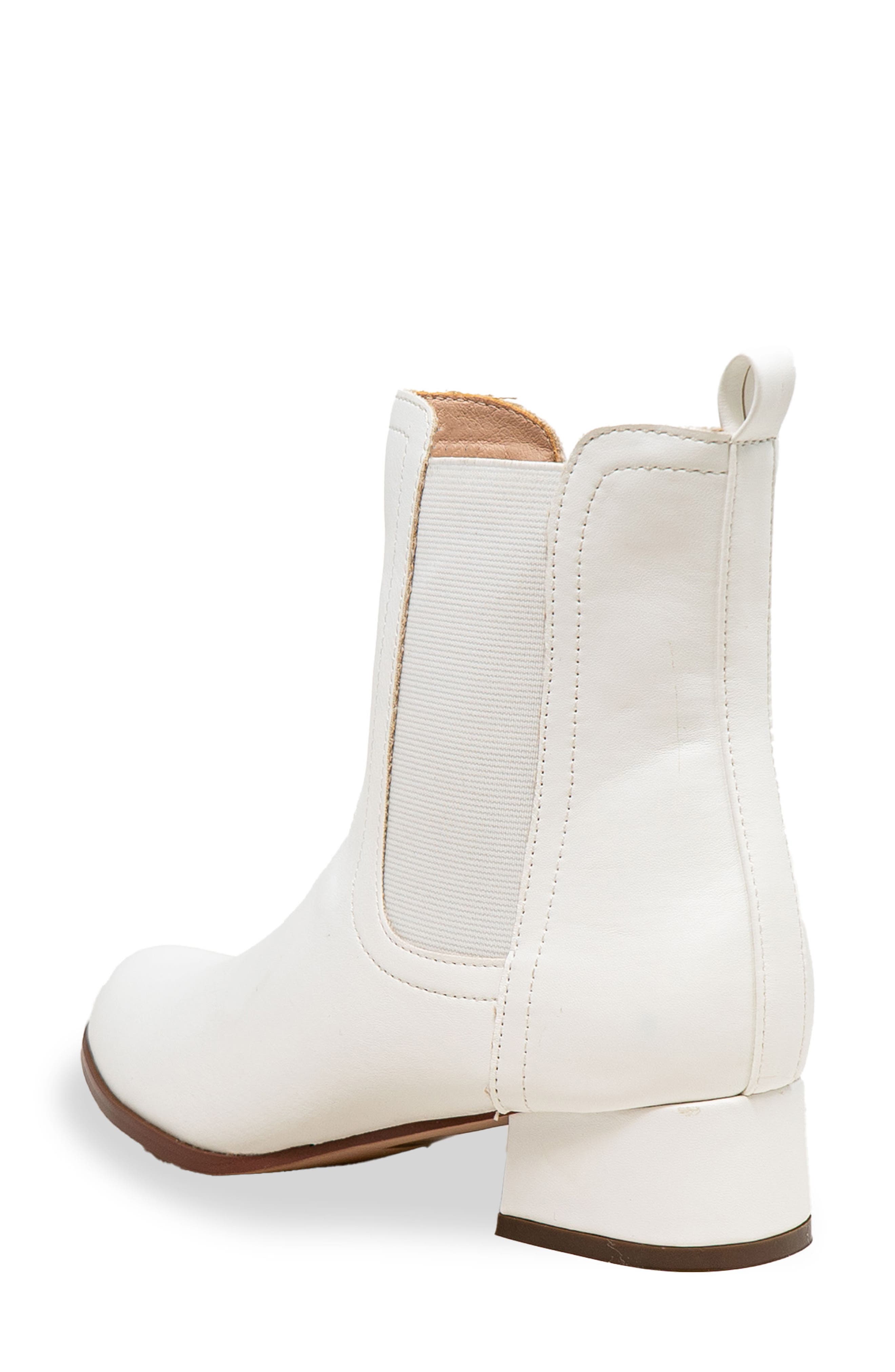 CHASE AND CHLOE Short Chelsea Boot, Alternate, color, White Pu