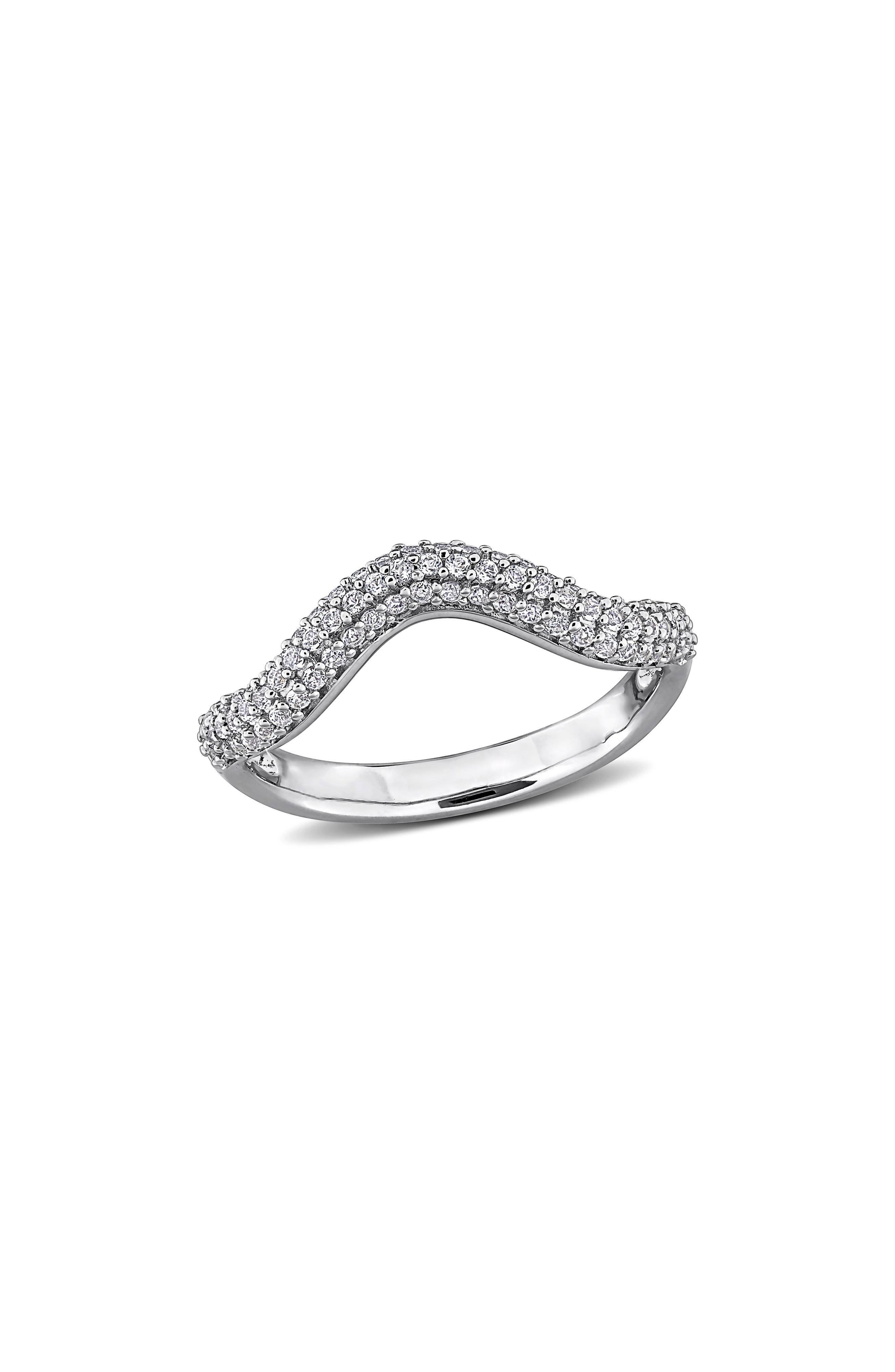 DELMAR White Topaz Curved Band Ring