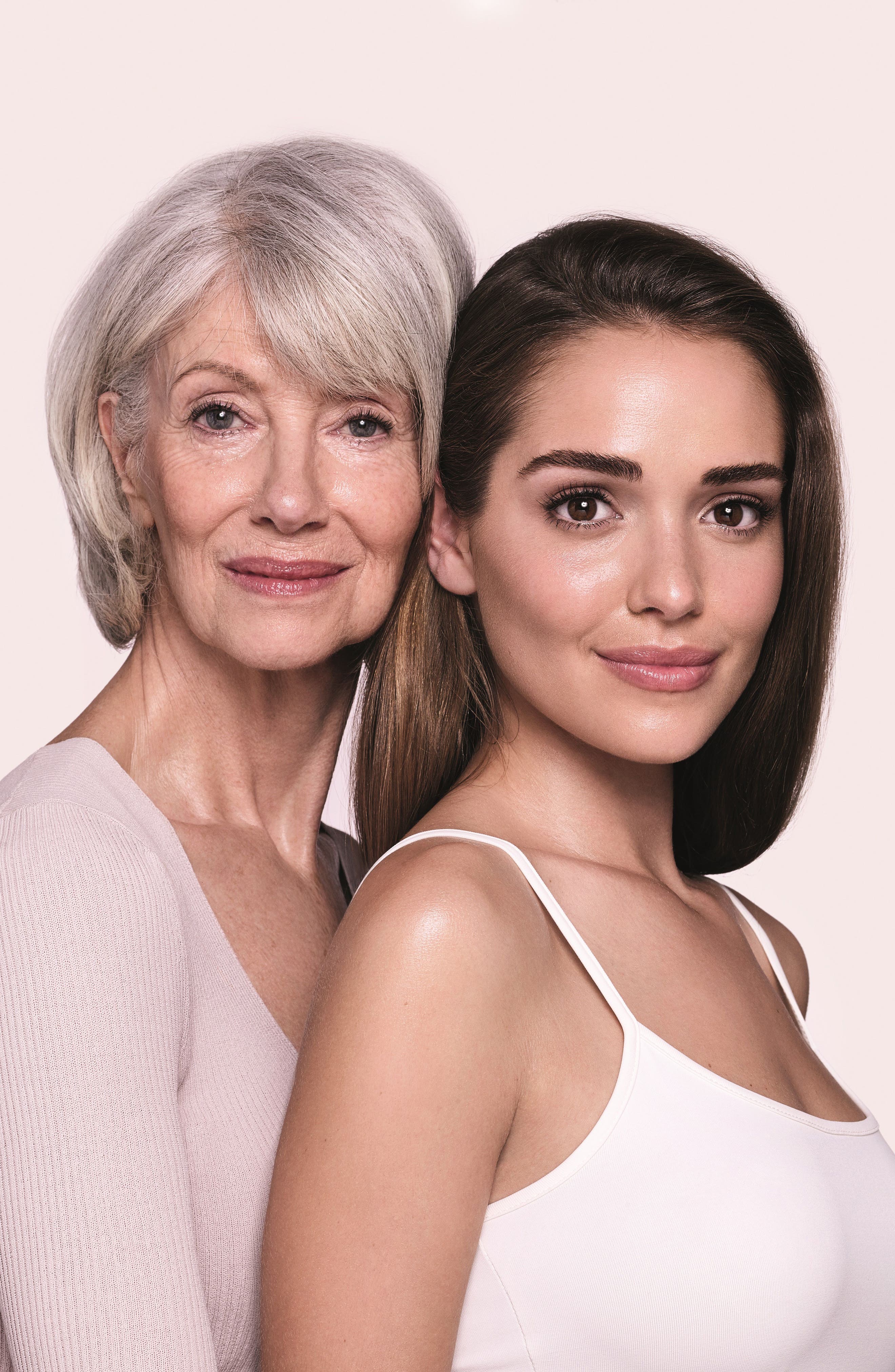 Charlotte Tilbury Goddess Skin Clay Maske – 71,7 Ml, Tönungsmaske Mit Bio-Nymphen-Peptid Für Straffere Haut