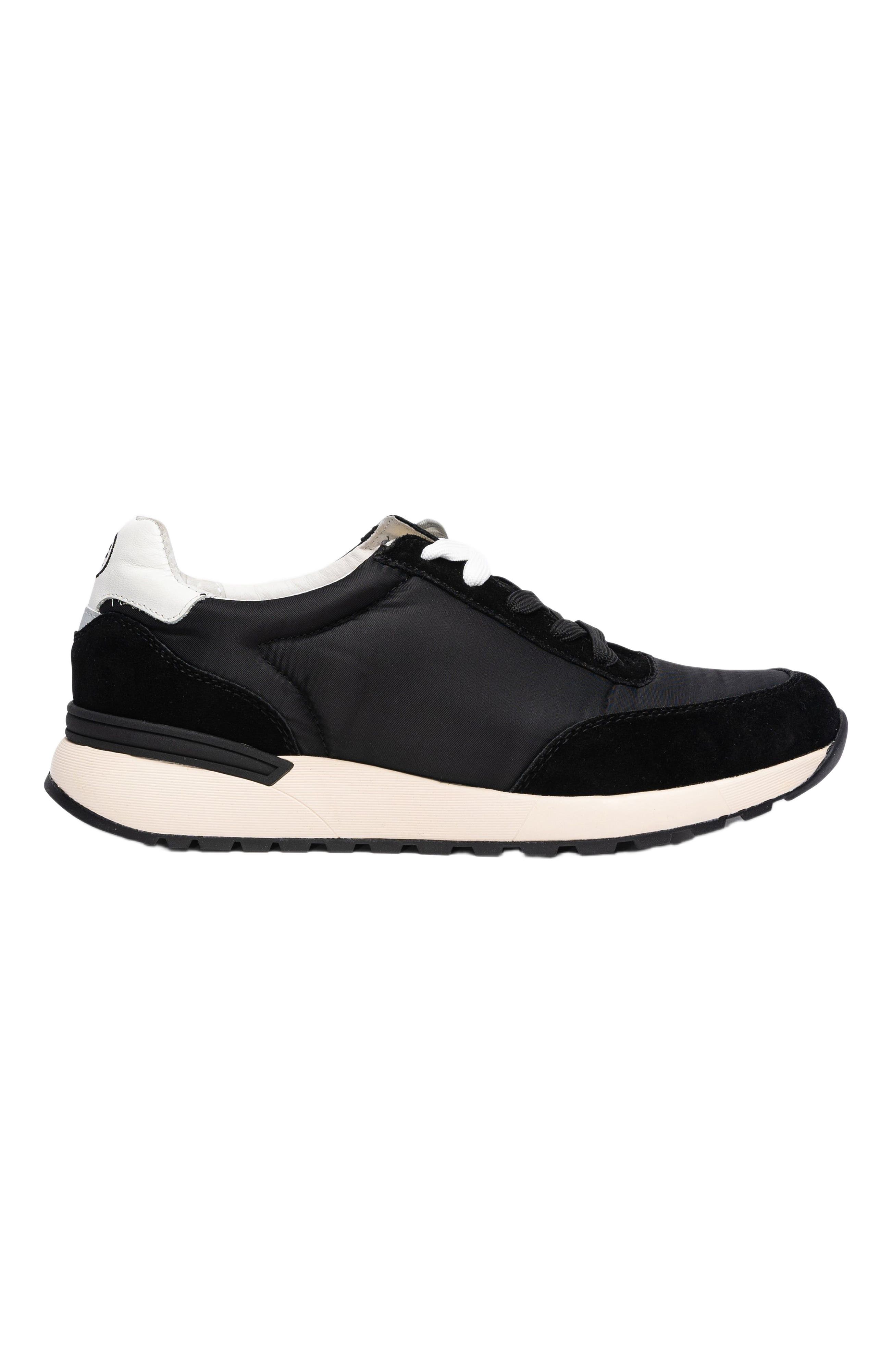 Freshy Modern Runner Sneaker, Main, color, Black