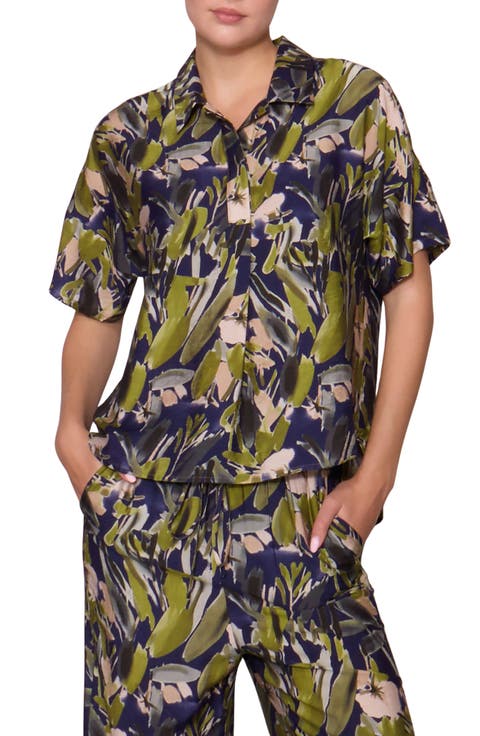 Easy Woven Pullover Shirt