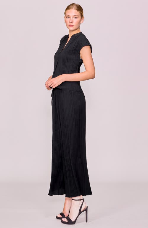 Melloday Twist Pleat Top In Black
