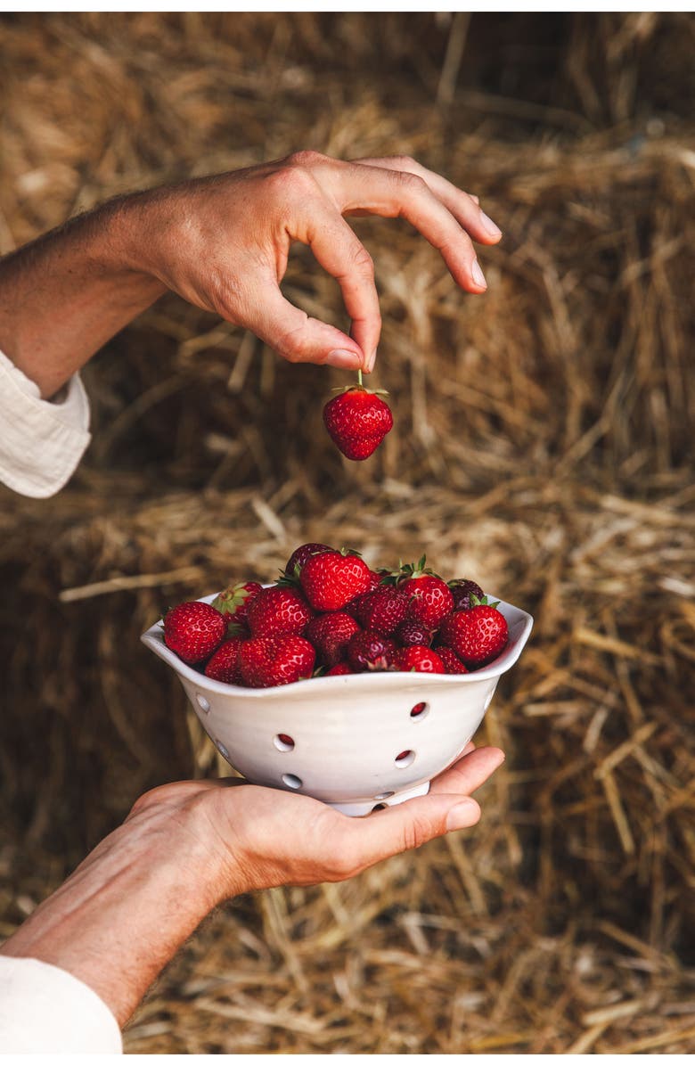 Farmhouse Pottery Windrow Berry Bowl, Alternate, color,