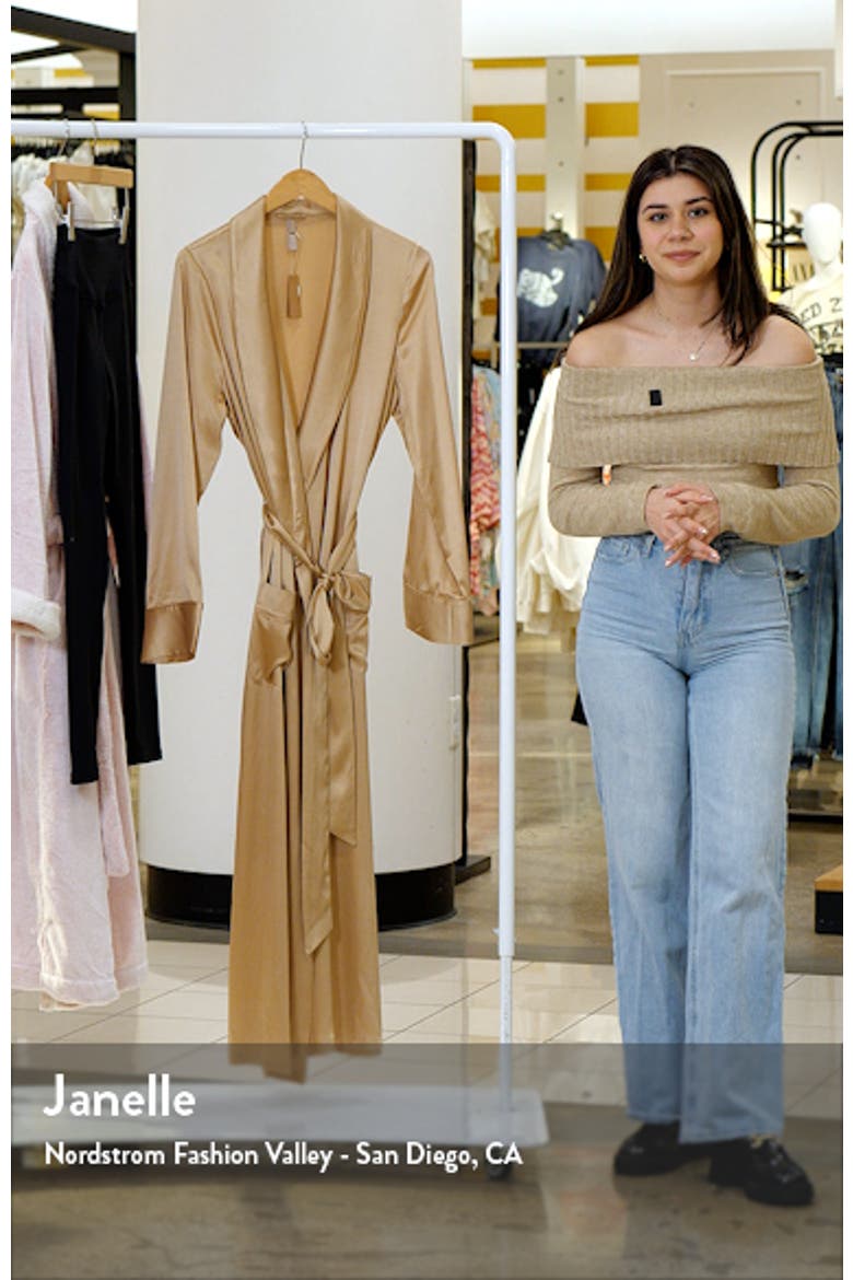 Long Stretch Silk Robe video