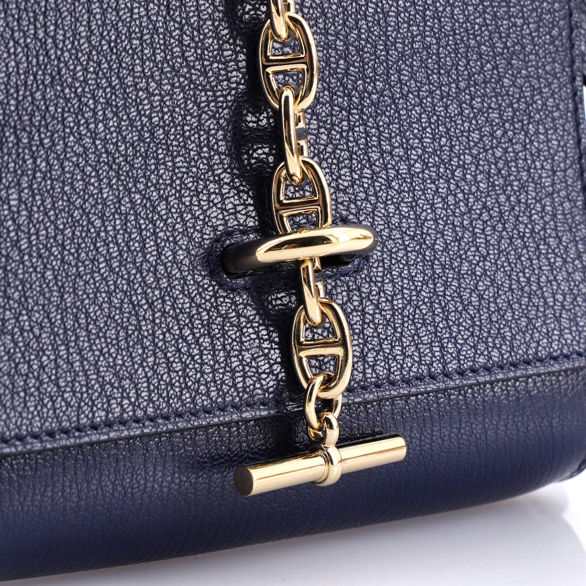 Pre-Owned Hermes Chaine d'Ancre Compact Wallet on Strap Chevre Mysore, Alternate, color, Bleu Nuit