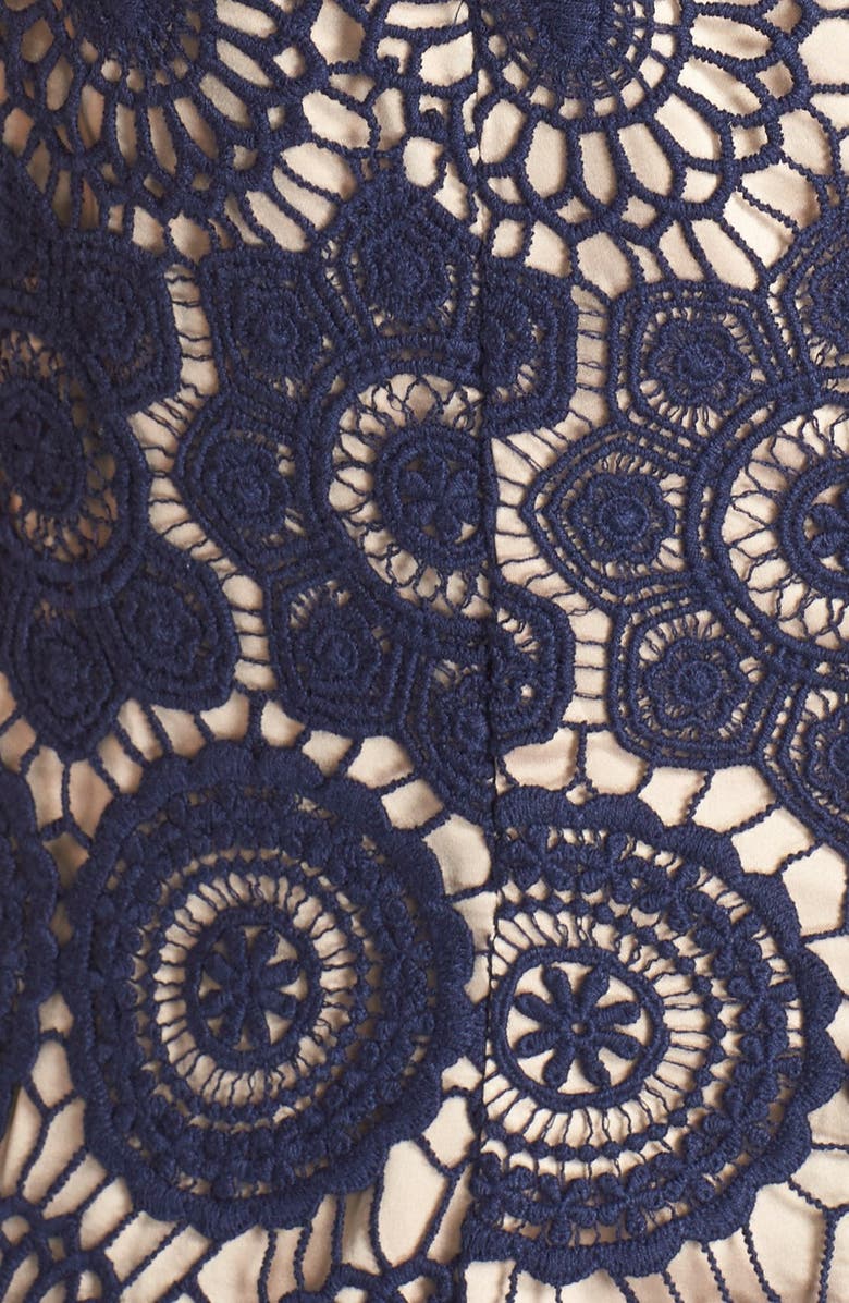 Eliza J SLEEVELESS SHIFT DRESS, Alternate, color, 