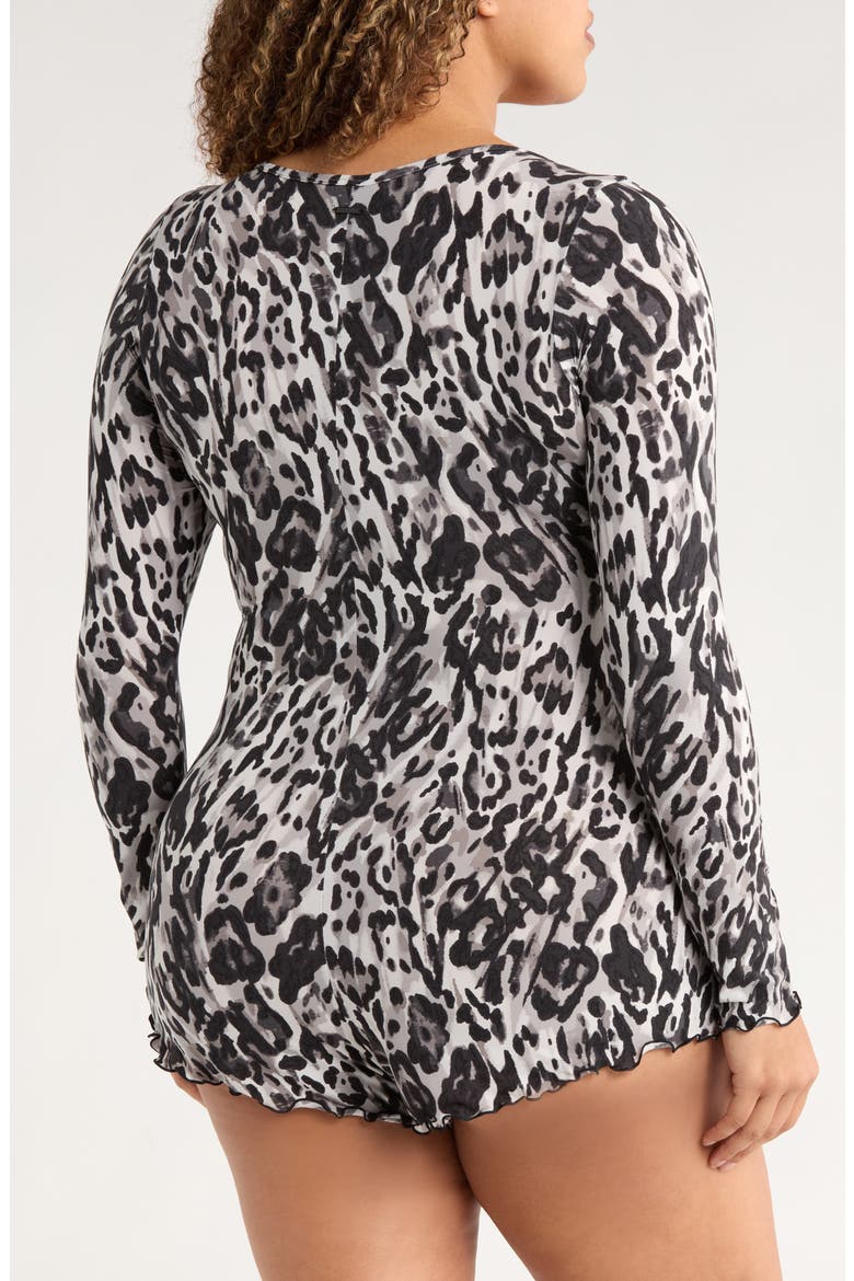 Snug Hug Ruffle Sleep Romper, Alternate, color, SILVER GREY LEOPARD