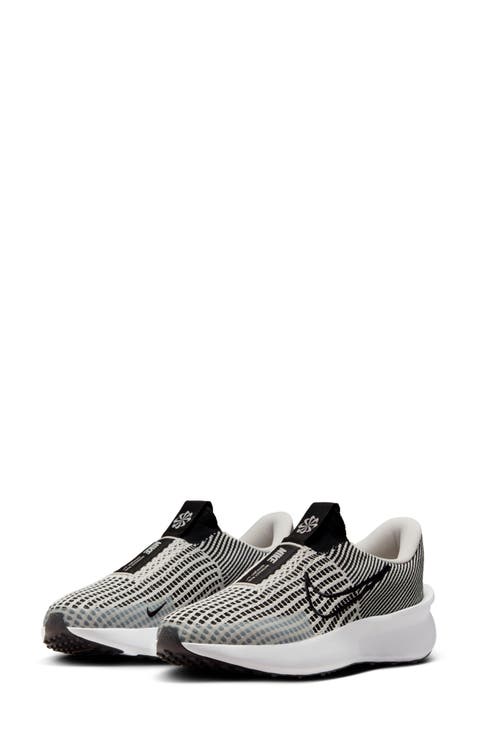 Interact Run EasyOn Running Sneaker (Women)