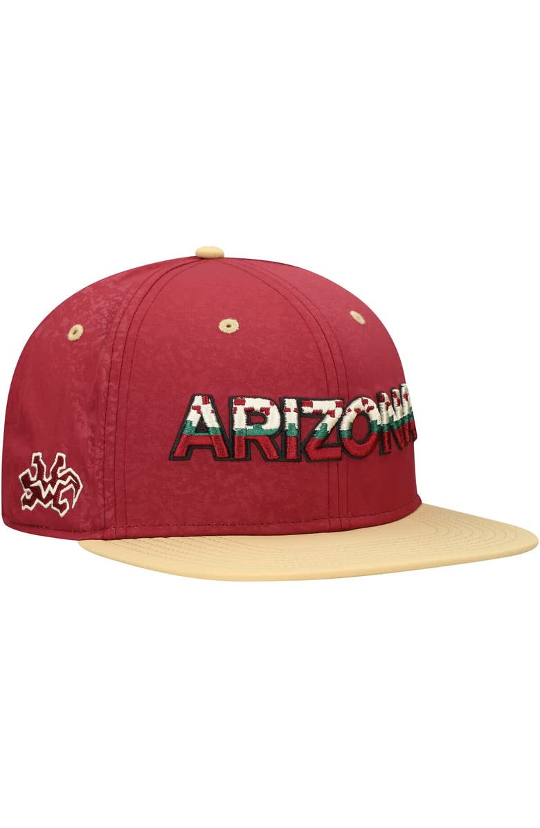 FANATICS Men's Fanatics Garnet/Gold Arizona Coyotes Vintage Hockey Alternate Logo Snapback Hat, Main, color, 