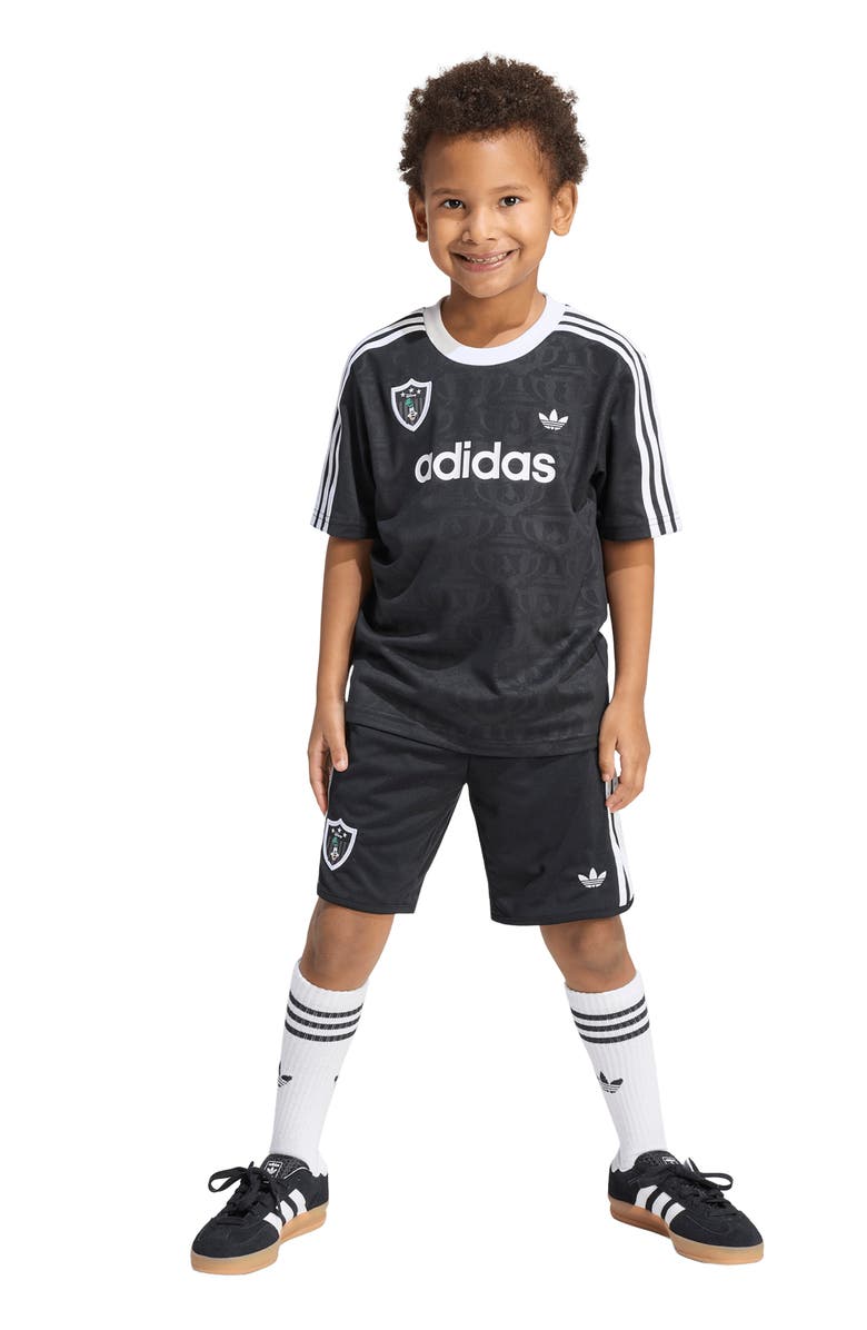 adidas Originals x Disney Kids' Goofy Jersey & Shorts Set, Alternate, color, Black/ White