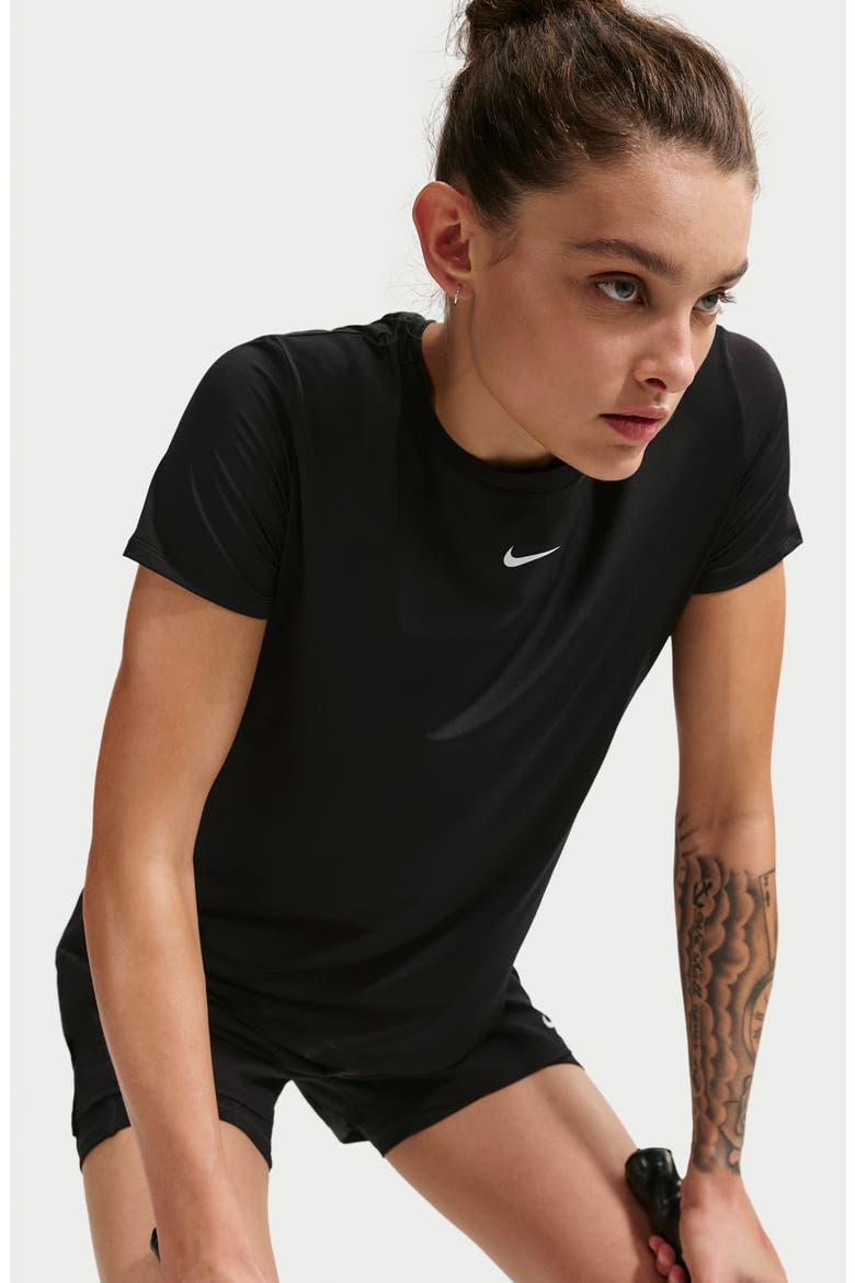 One Classic Dri-FIT Training Top, Alternate, color, 013 BLACK/WHITE