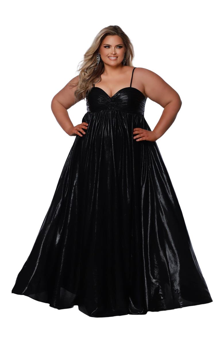 Sydney's Closet Sweetheart Neckline Empire Waistline Plus Size Metallic Gown, Alternate, color, Onyx