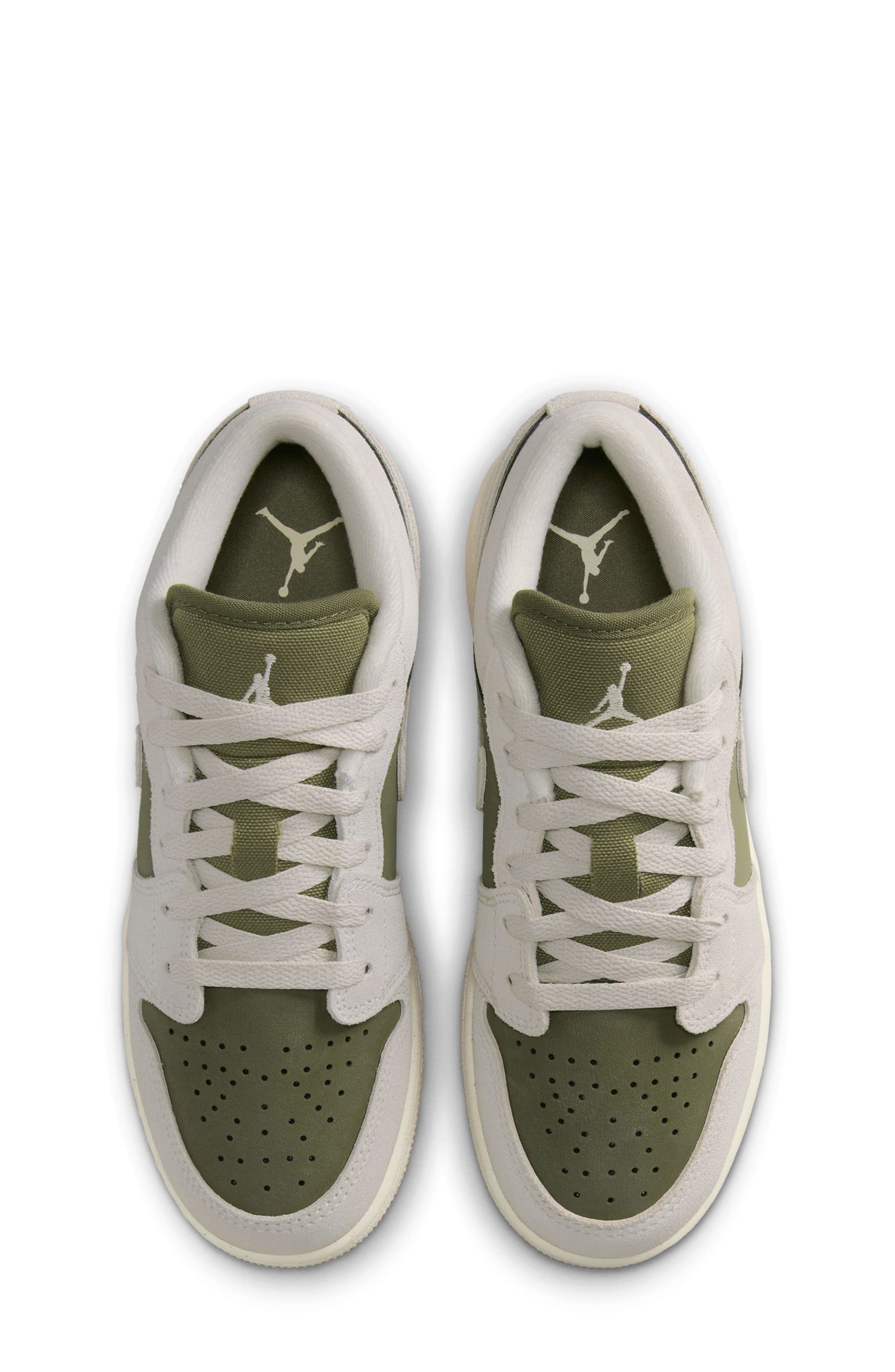 Nike Air Jordan 1 Low Sneaker, Alternate, color, 201 Mdoliv/Ltowbr