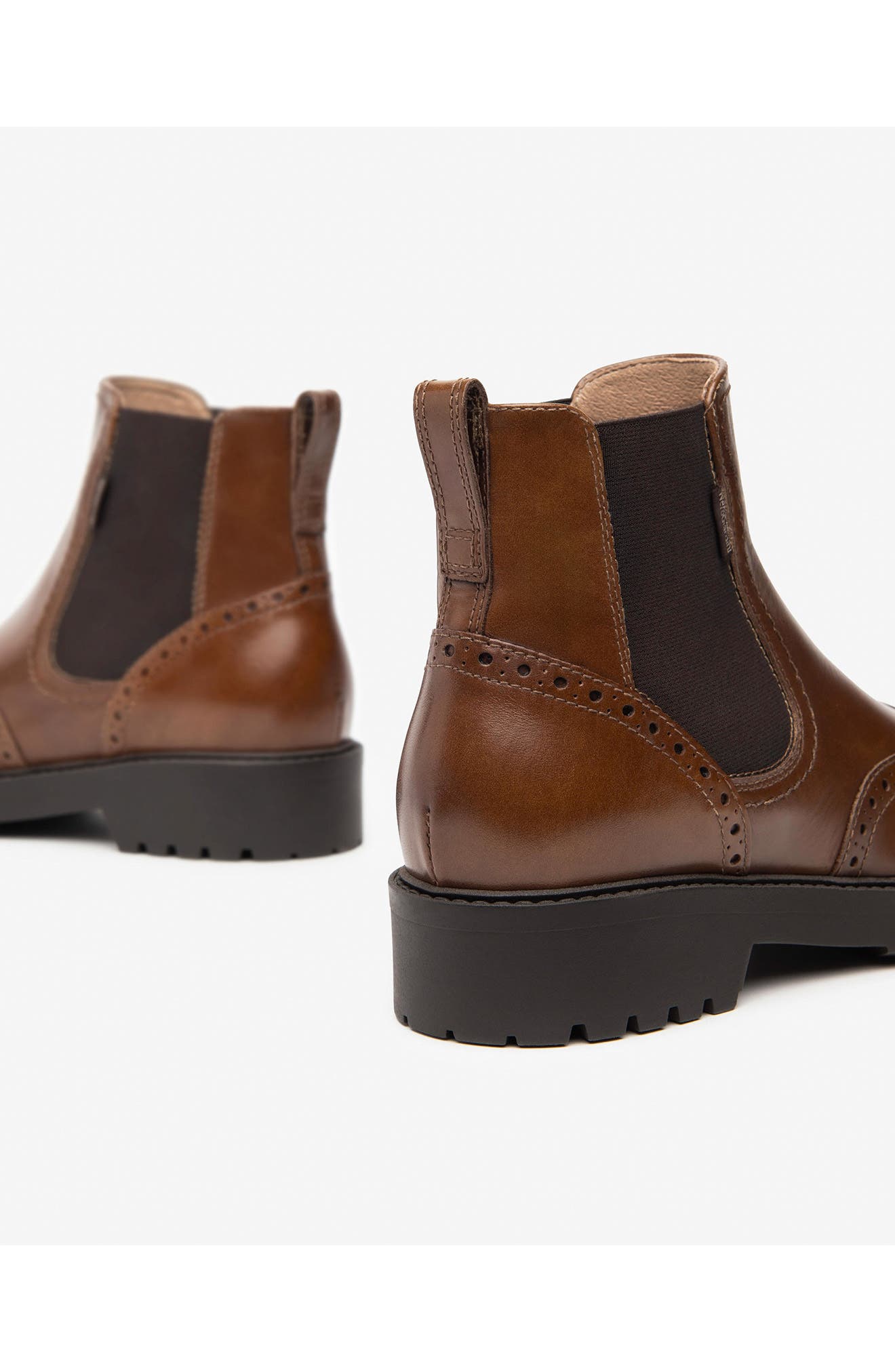 NeroGiardini Wingtip Chelsea Boot, Alternate, color, Brown