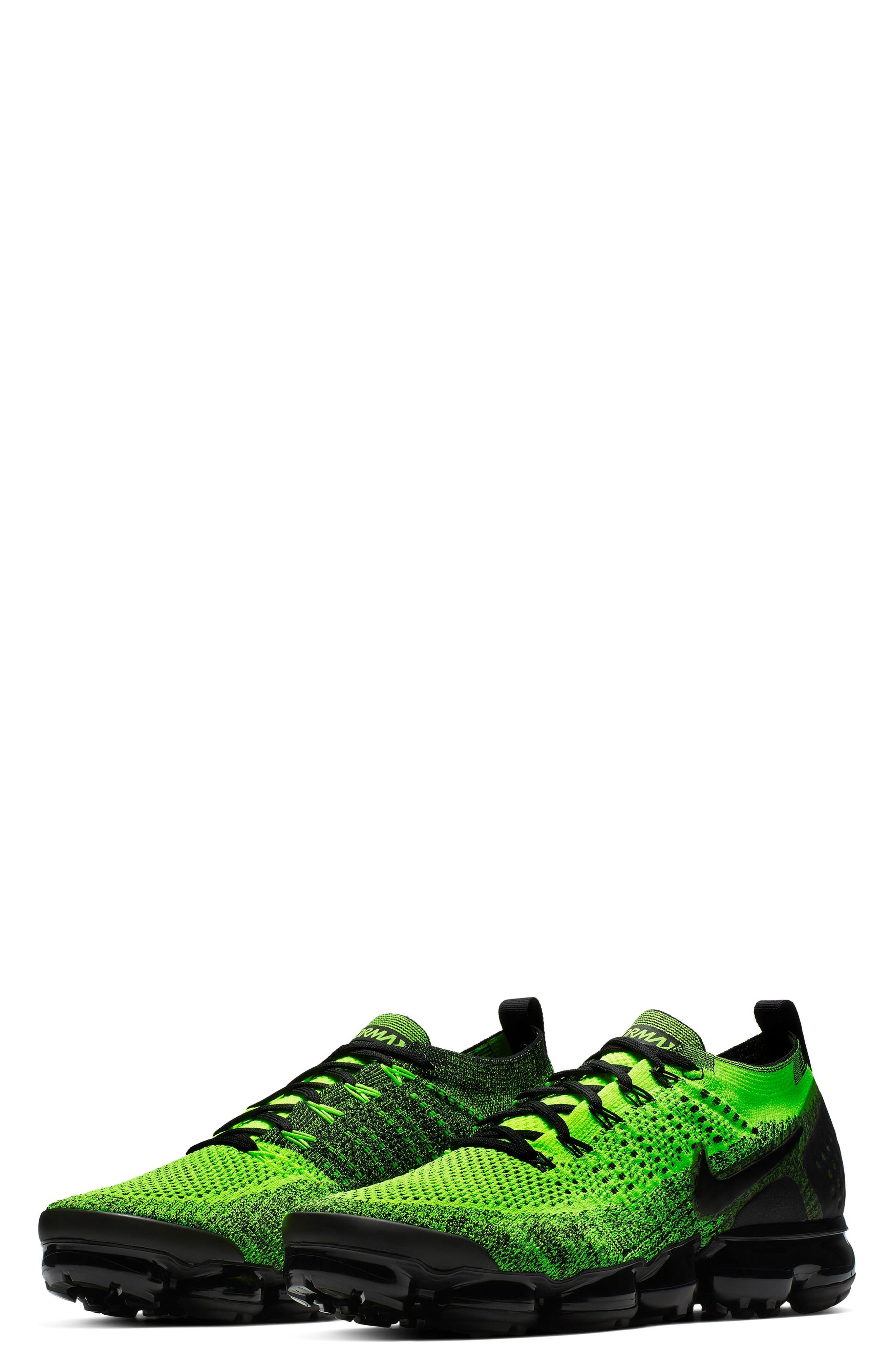 Nike Air VaporMax Flyknit 2 Sneaker, Main, color, 