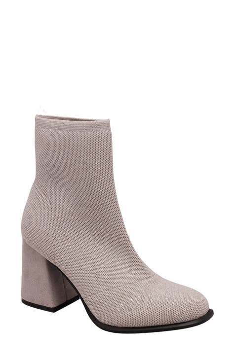 Piana Bootie (Women)