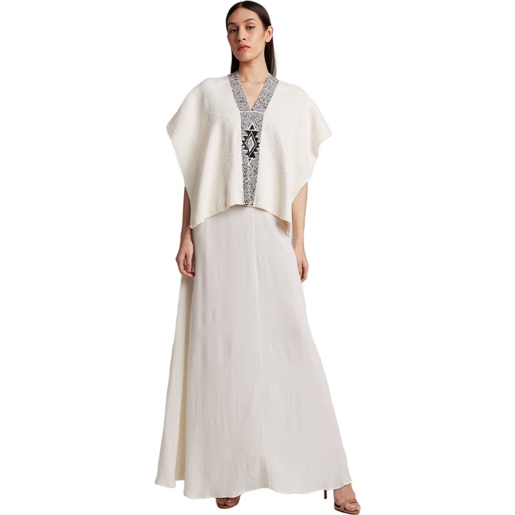 Voz Manta Estrella in Textured Cotton in Ivory/black  product