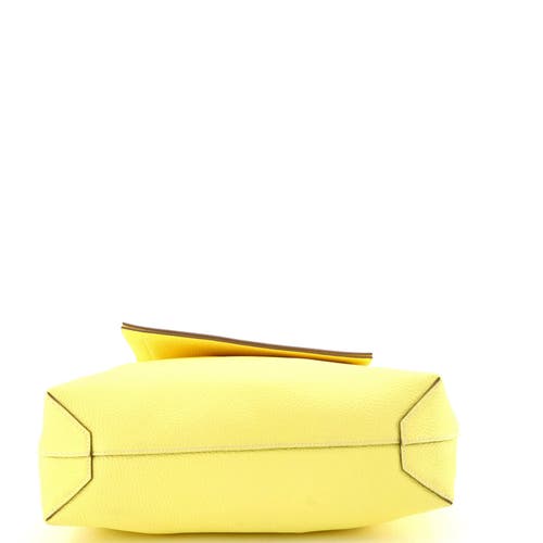 Pre-owned Hermes  Hermes Cabasellier Tote Clemence 31 In Yellow