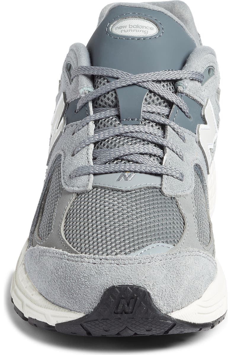 New Balance Kids' 2002R Sneaker, Alternate, color, Steel/ Lead