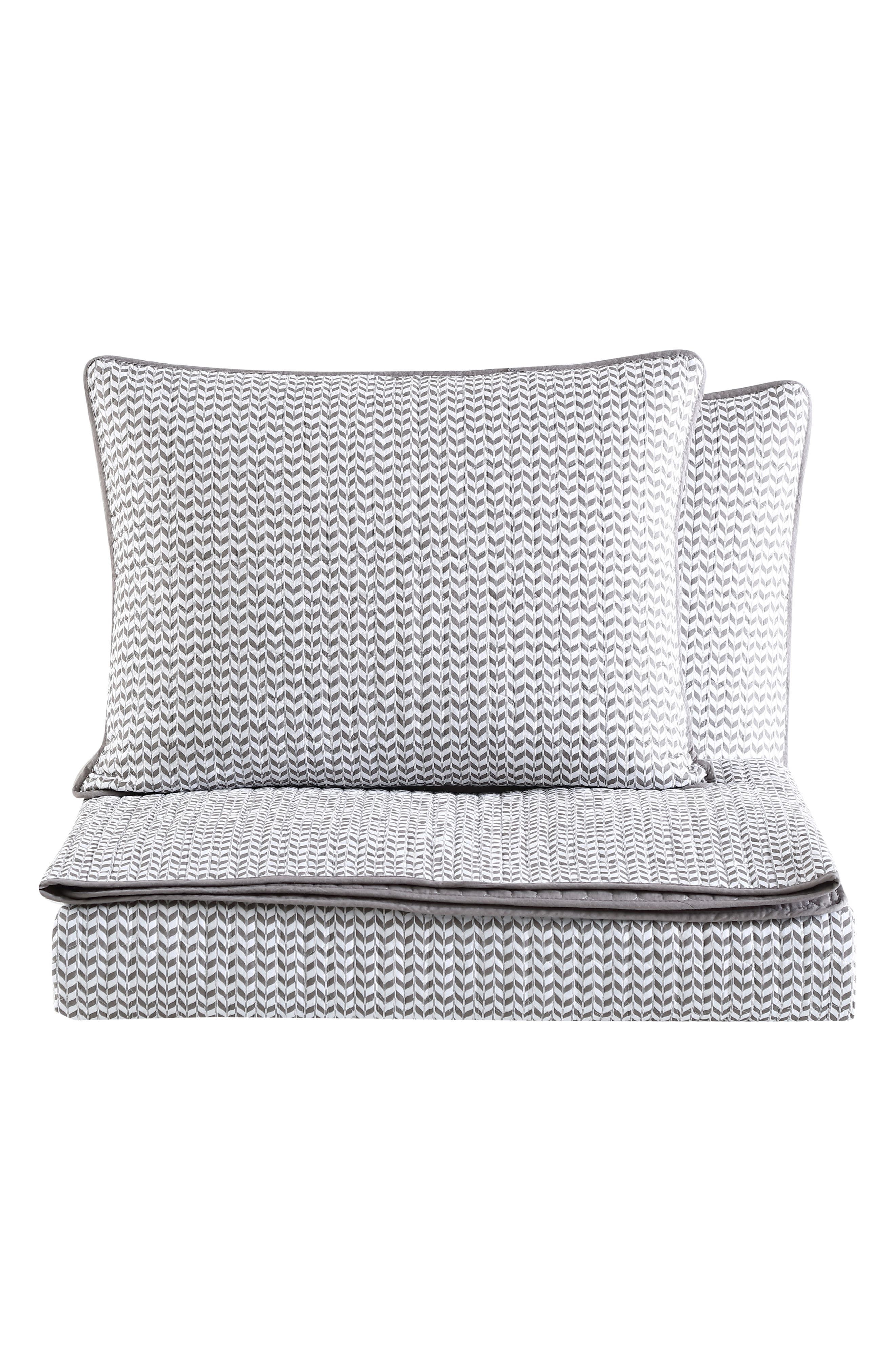 CITY SCENE Leaves Cotton Quilt & Shams Set