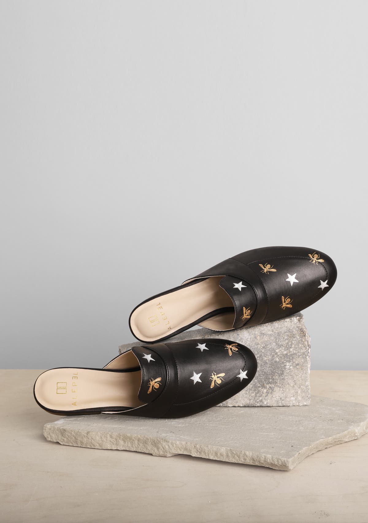 ALEPEL Metallic Bees and Stars Mule, Alternate, color, Metallic Bees And Stars