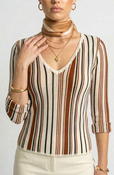 Long Sleeve Sweater Top with V Neck and Vertical Stripe Pattern