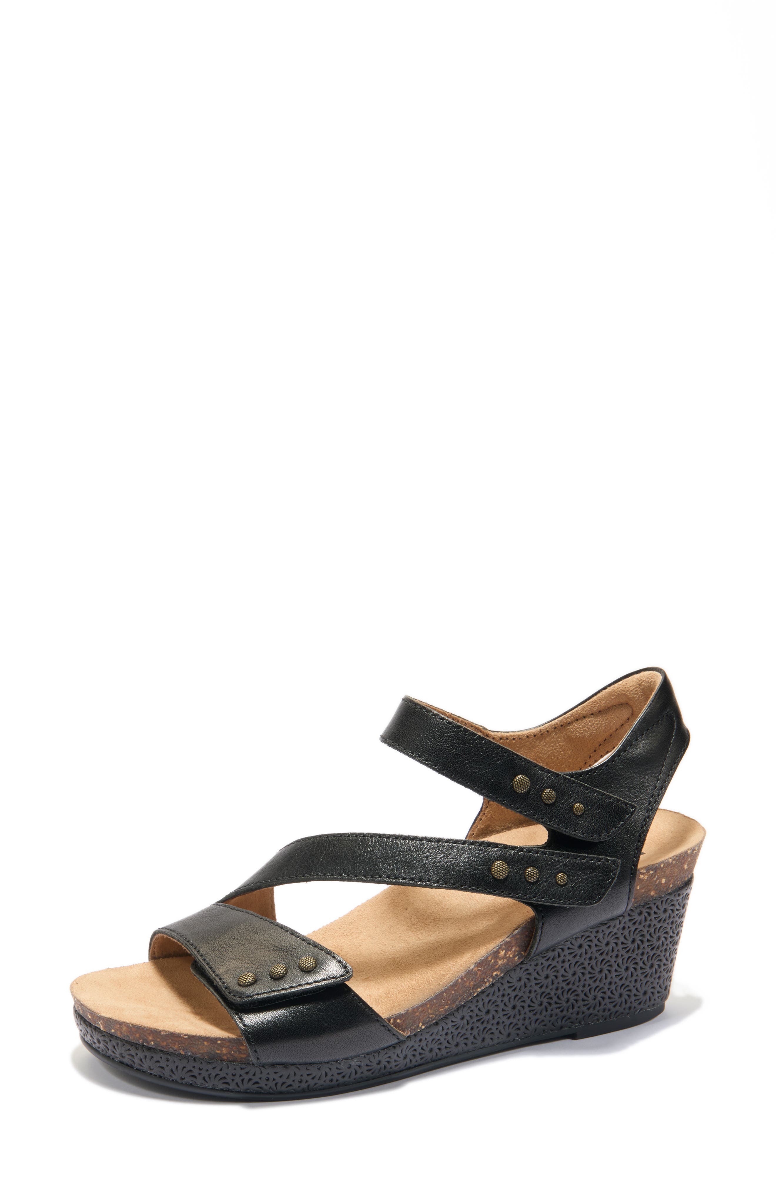Hälsa Footwear Gisella Wedge Sandal, Alternate, color, Black