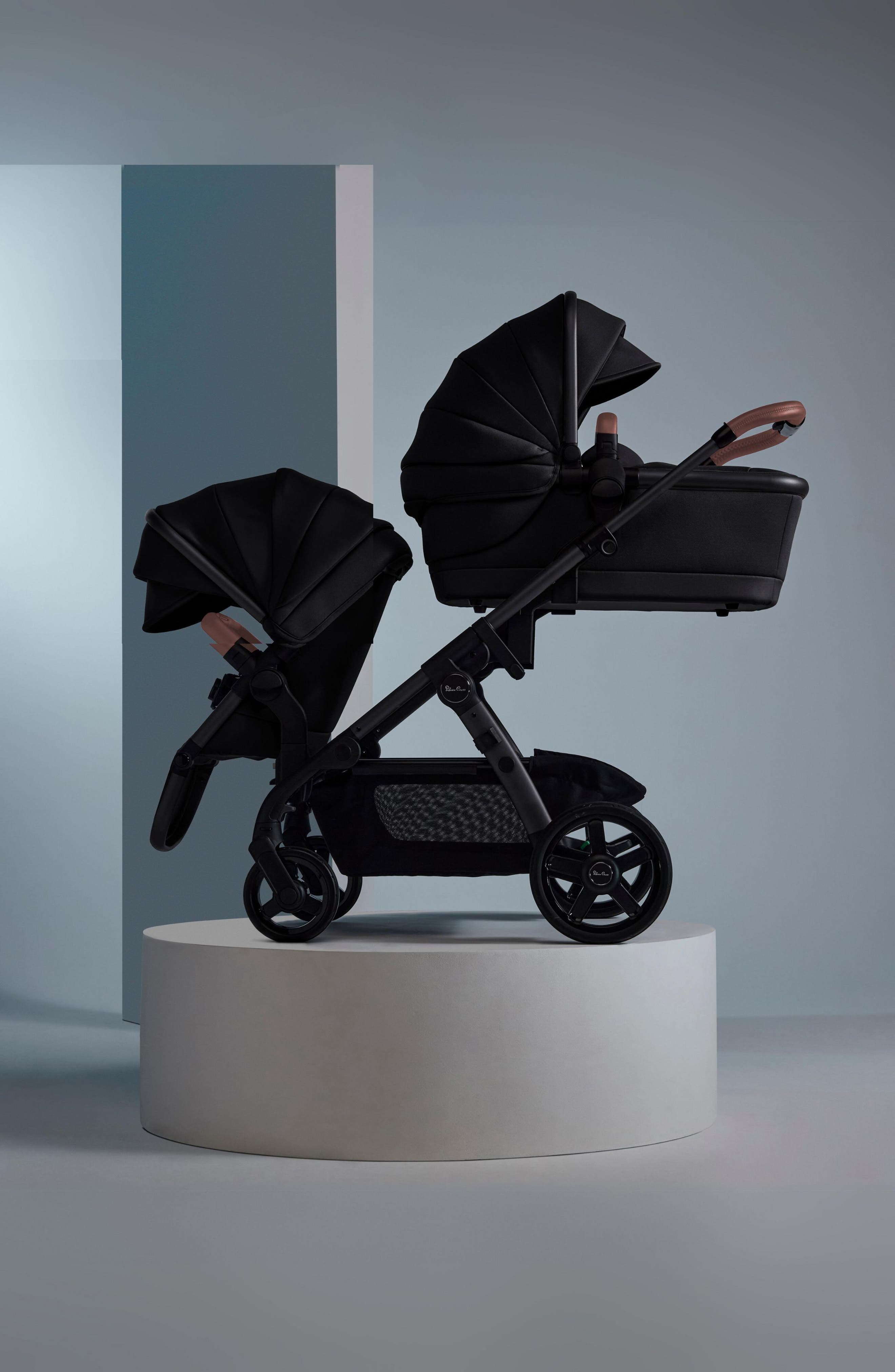 evenflo revolve 360 slim canton Revolve360 2-in-1 Rotational Convertible Car Seat Gaggle Roadster Duo Side sub:hitches-racks facing — no need Wheel Size:28