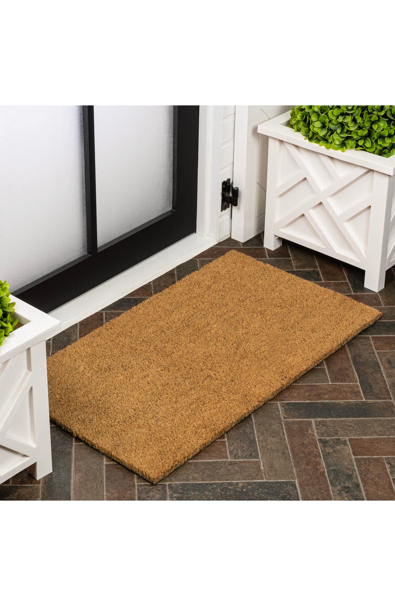 JONATHAN Y Peater Classic Casual Commerical Natural Coir Indoor/Outdoor Mat, Alternate, color, Light Brown