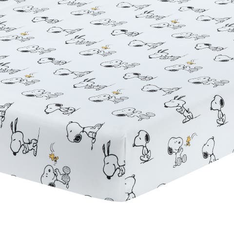 Classic Snoopy 100% Cotton Fitted Baby Crib Sheet