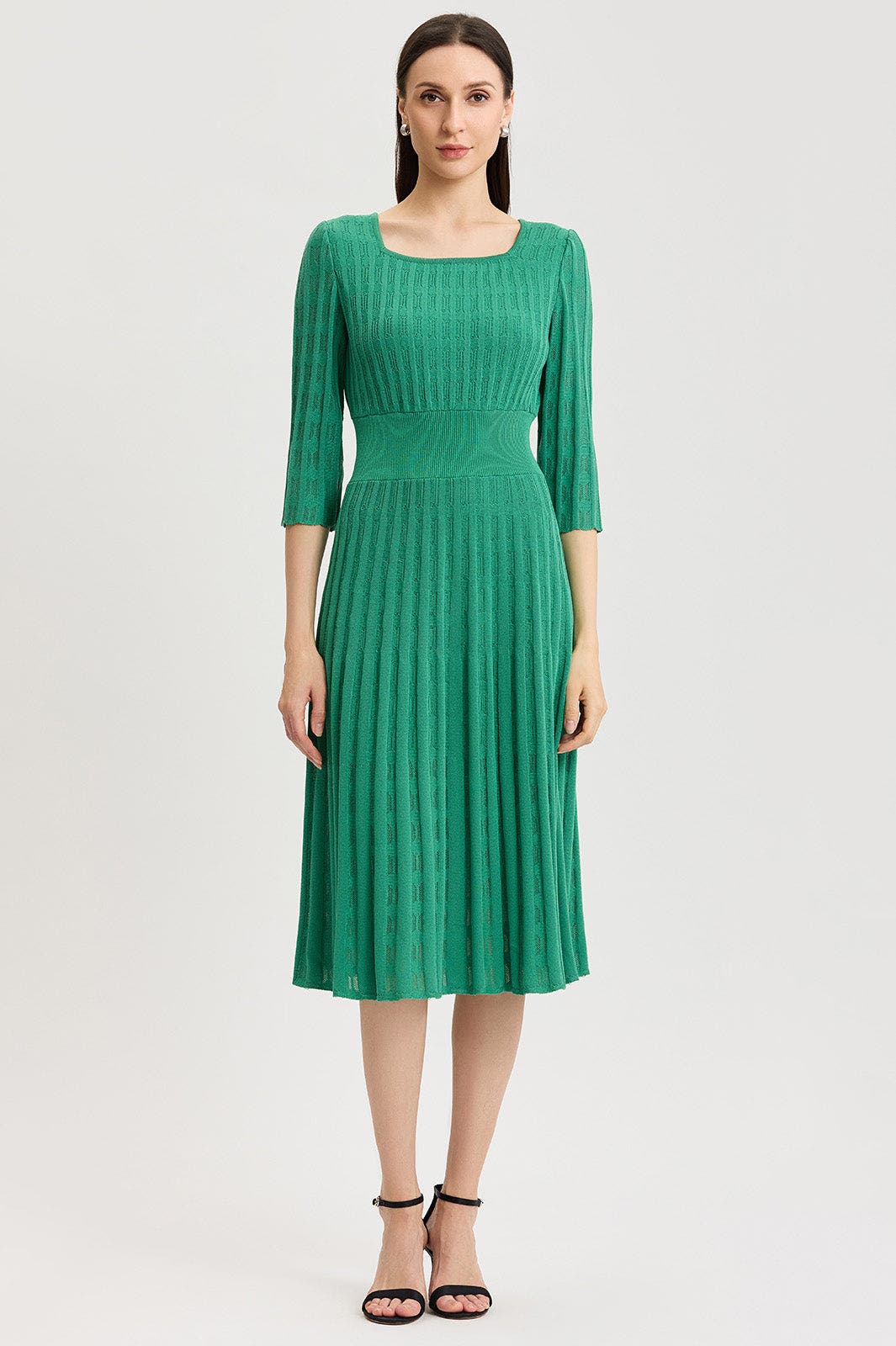 selected Kelly Green