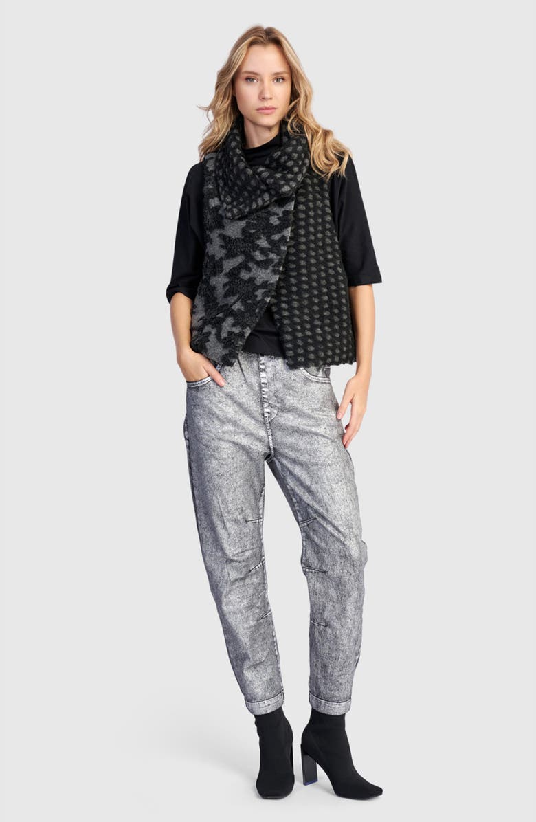 Alembika Metallic Boyfriend Jogger Jeans, Alternate, color, Silver