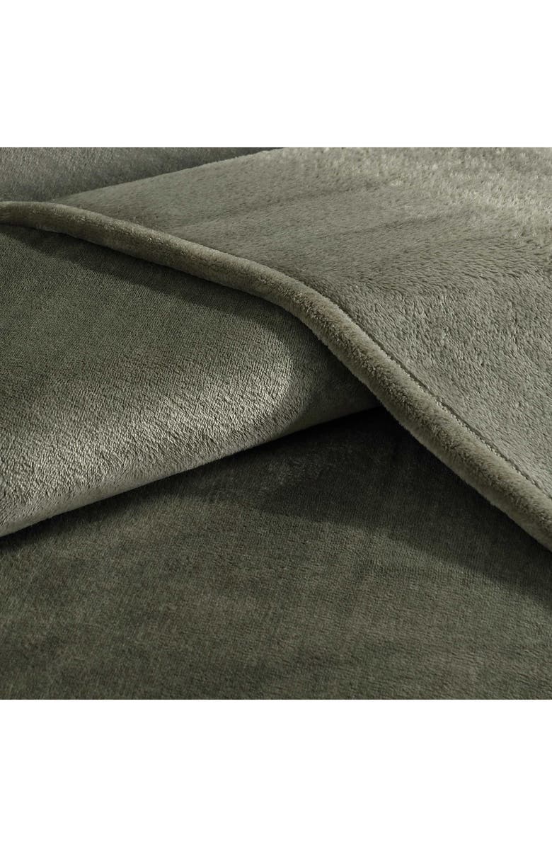 Calvin Klein Home Core Plush Blanket, Alternate, color, Open Dark Green
