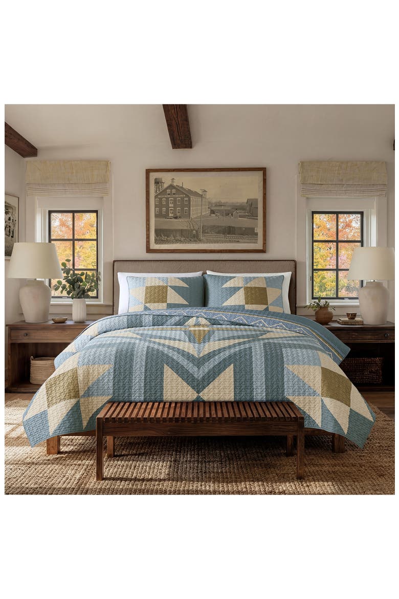 Quilted Star Quilt Set, Alternate, color, BALSAM GREEN