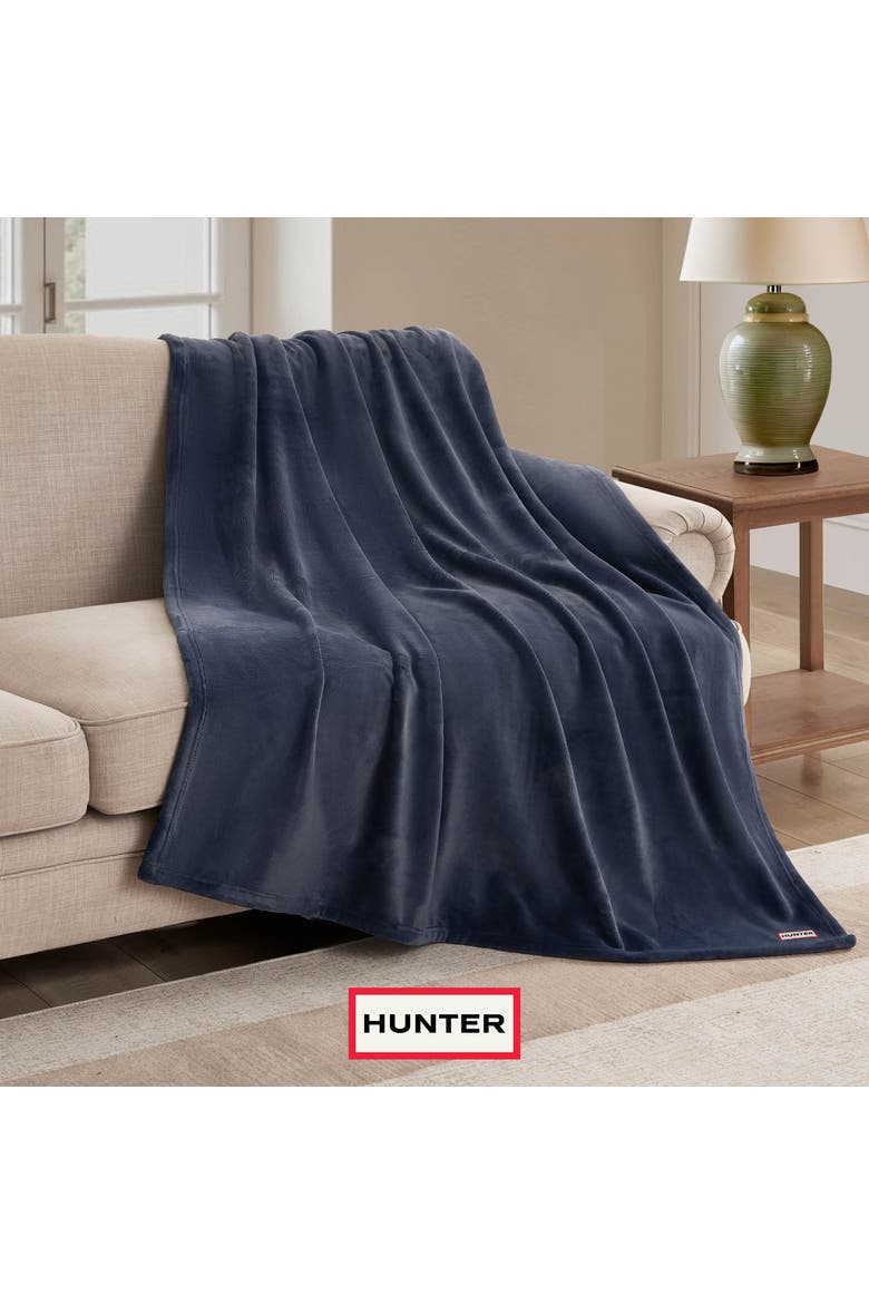 Coco Flannel Throw Blanket, Alternate, color, Mood Blue Indigo