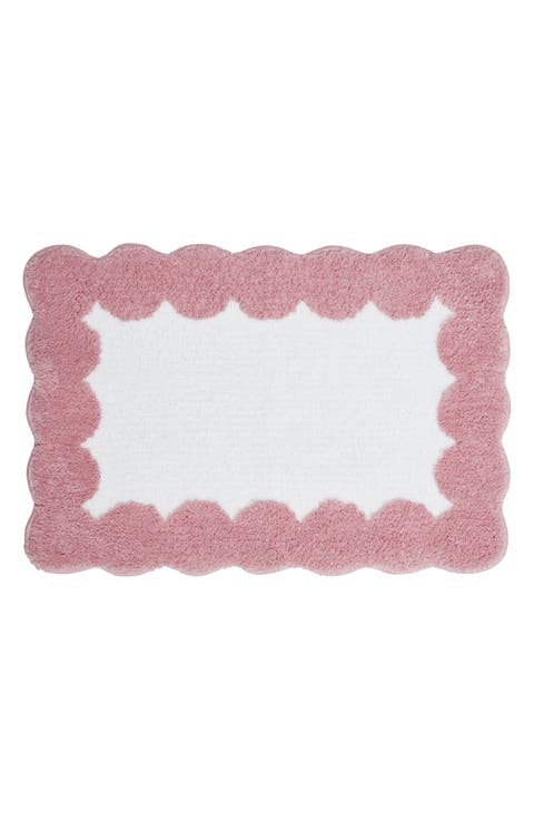 Scalloped Edge Tufted Bath Mat
