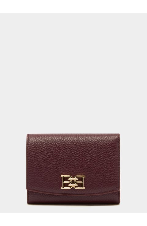 Wallet in Dark Bordeaux Grained Leather