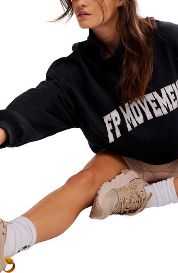 Victory Sweatshirt & Shorts Set