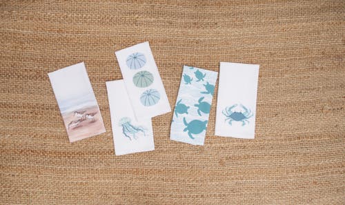 C & F Home C&f Home Sea Glass Jellyfish Kitchen And Bathroom Embroidered Hand Towel In Blue