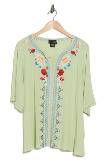 FORGOTTEN GRACE FORGOTTEN GRACE EMBROIDERED BLOUSE